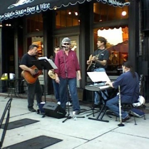 Sidewalk show Downtown Columbus