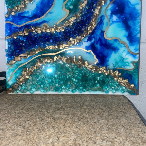 Canvas resin art