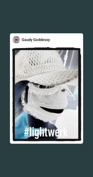SWAGGMASK BLUE LIGHT SPECIAL